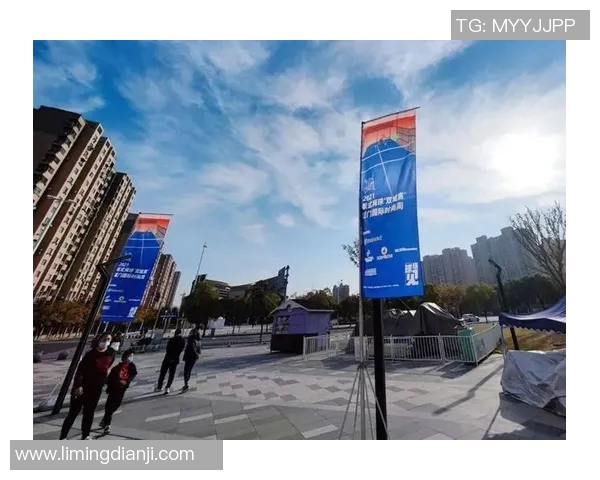 杭州网球队快攻战术解析与网球热点趋势探讨