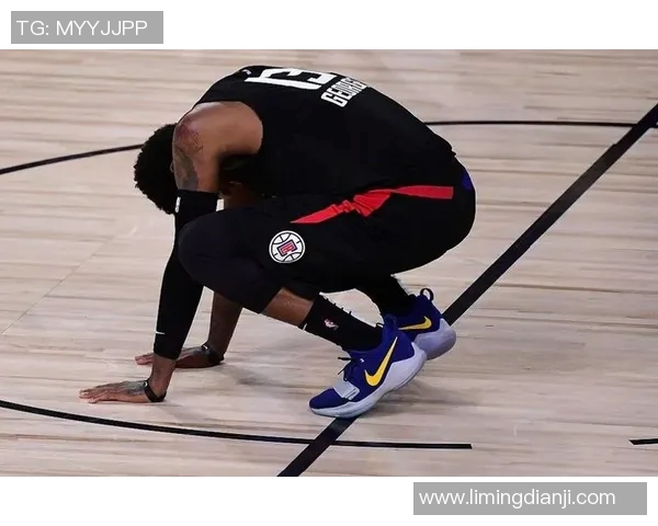 武汉滑板队防守表现分析与战术得失评估