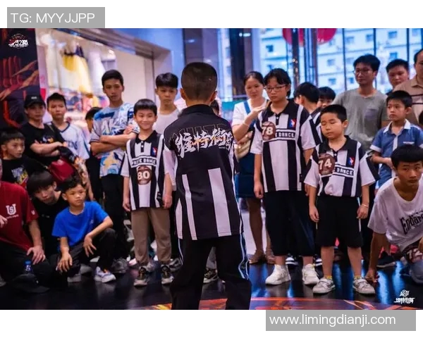 今年运动数据重庆街舞队的默契配合揭秘街舞文化的魅力与激情 今年运动数据重庆街舞队的默契配合揭秘街舞文化的魅力与激情